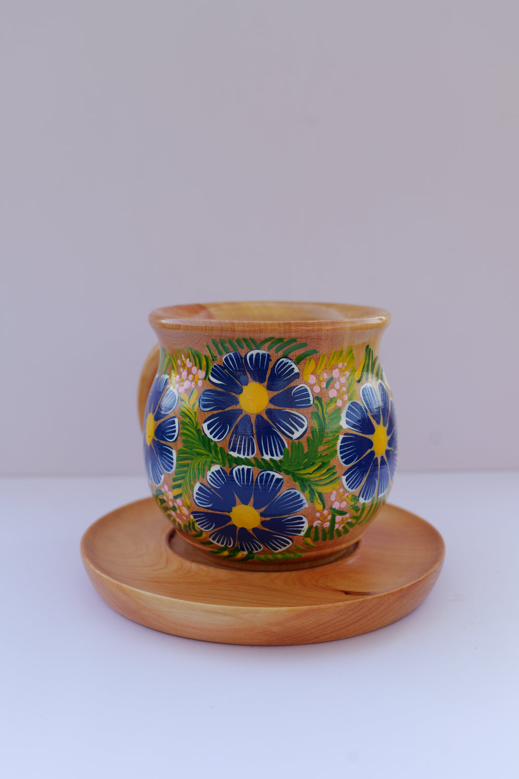 Tea cup with saucer | 4 blue flowers hand painted