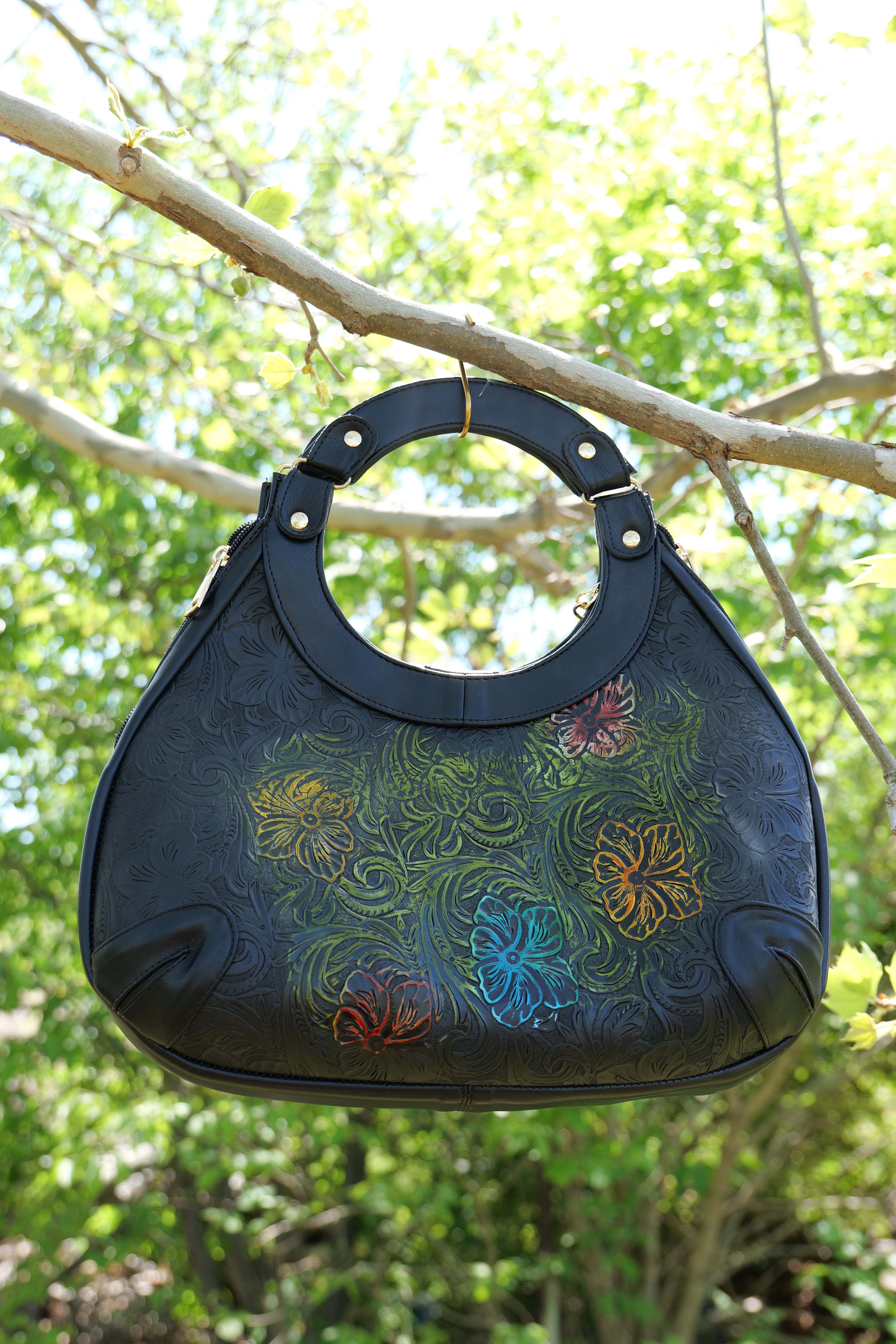 Handcrafted cowhide leather purse | hand embossed leather