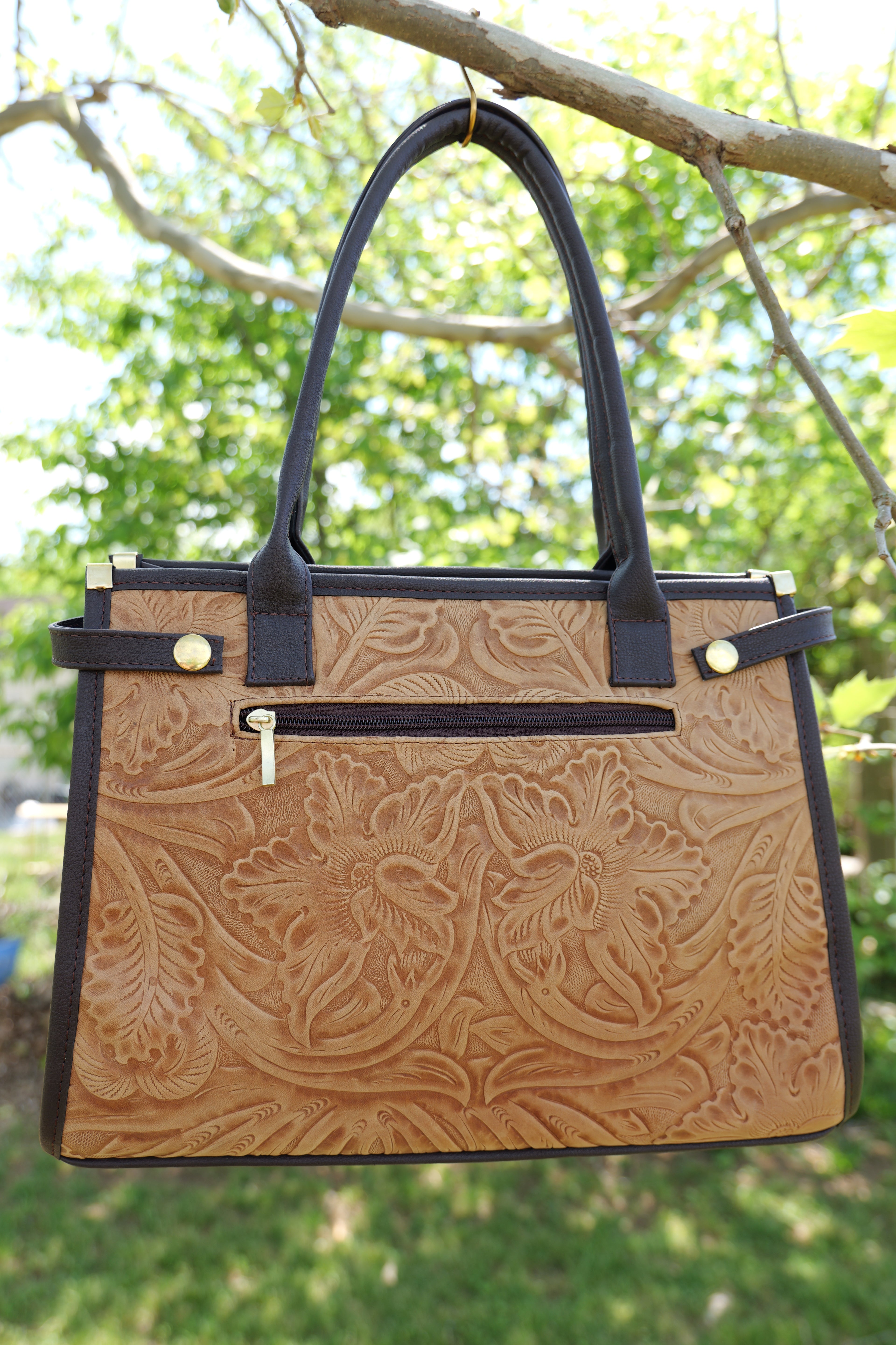 Handcrafted cowhide leather purse | handcrafted floral pattern leather