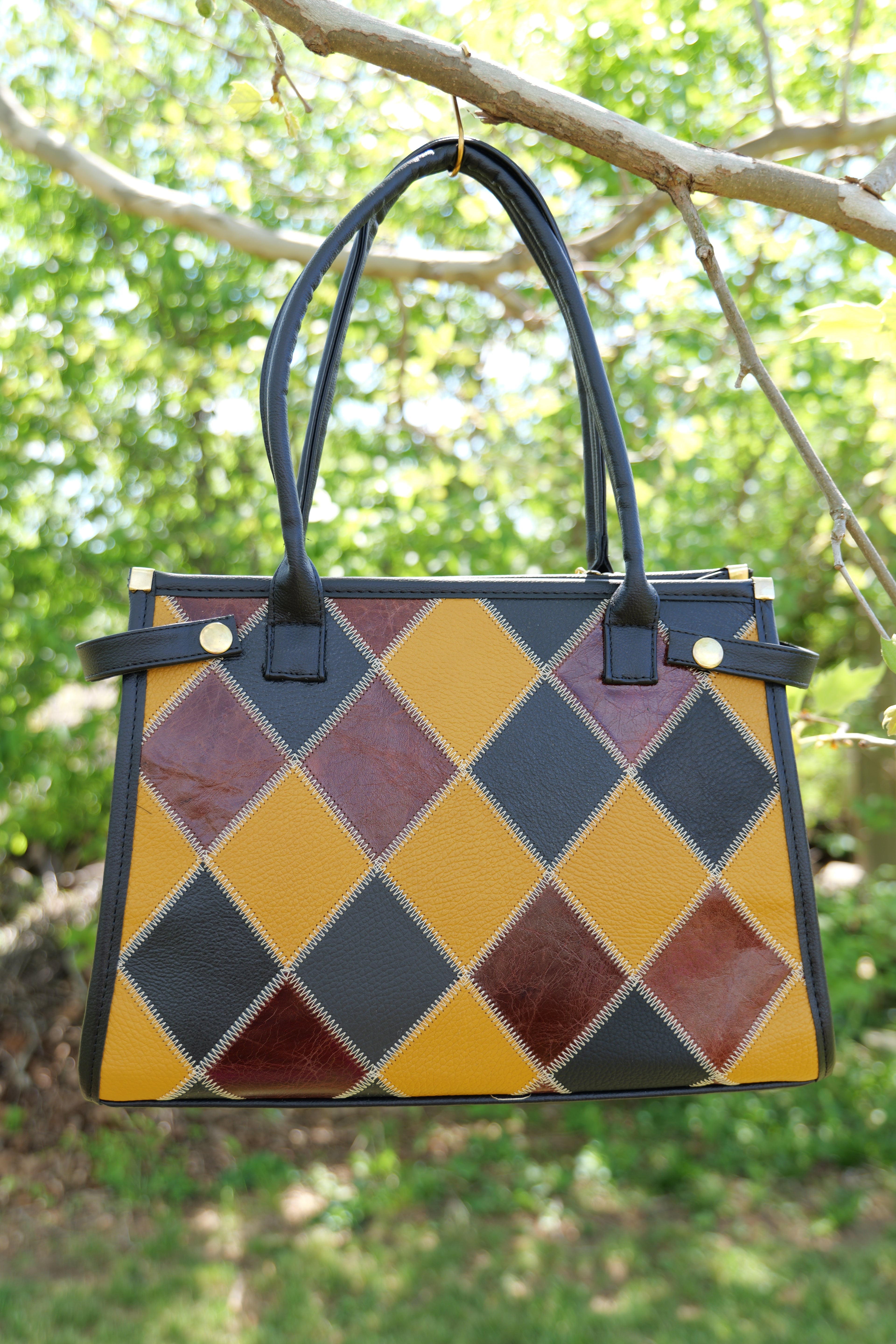 Handcrafted cowhide leather purse | handcrafted mosaic pattern leather