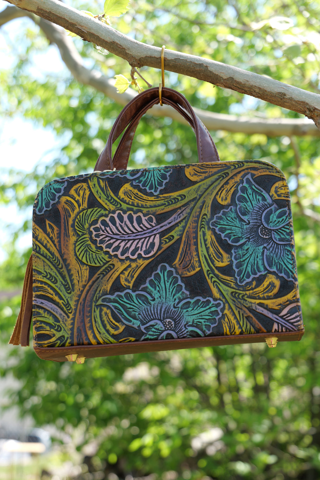 Handcrafted cowhide leather purse | hand embossed leather