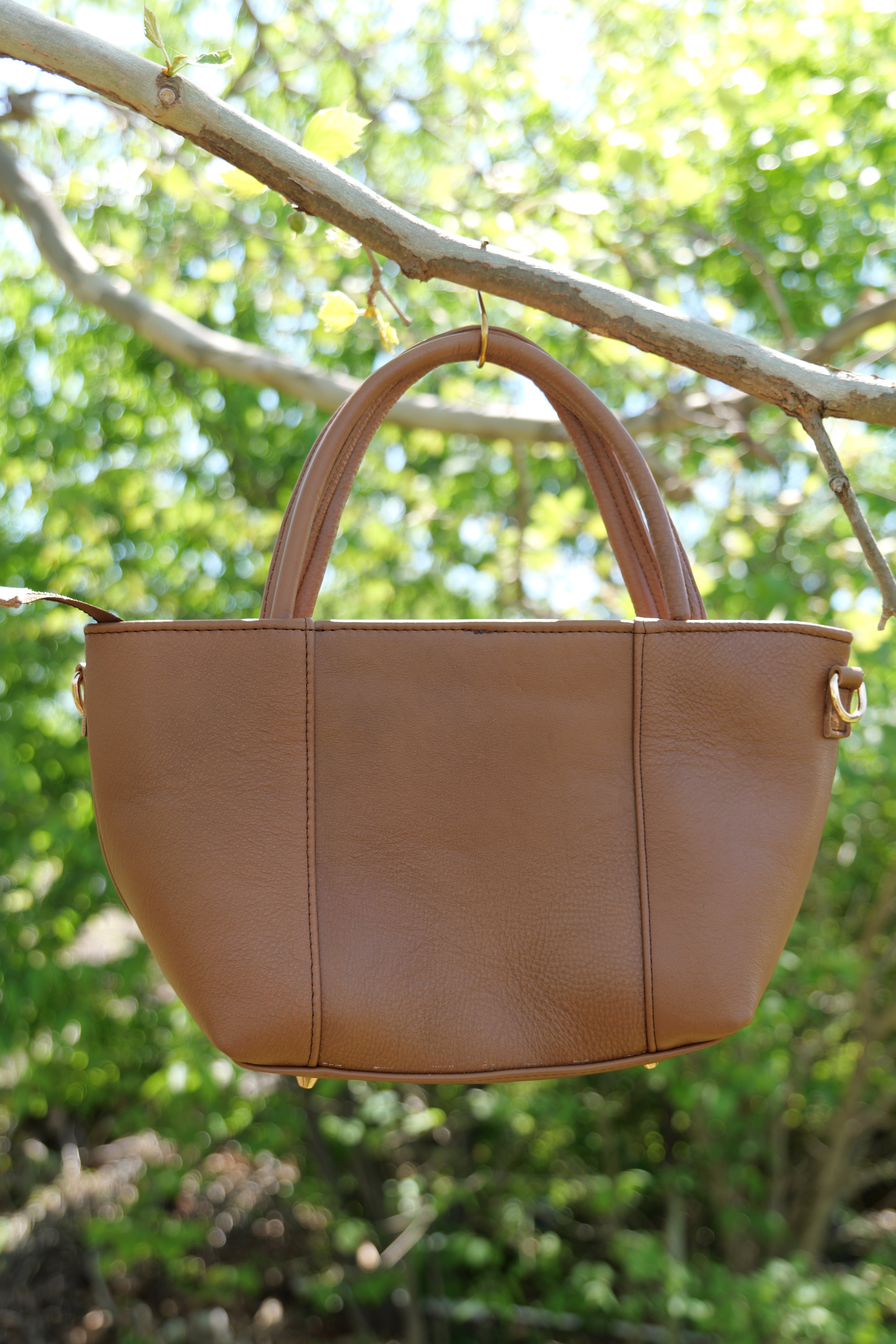 Handcrafted cowhide leather purse | hand embossed leather