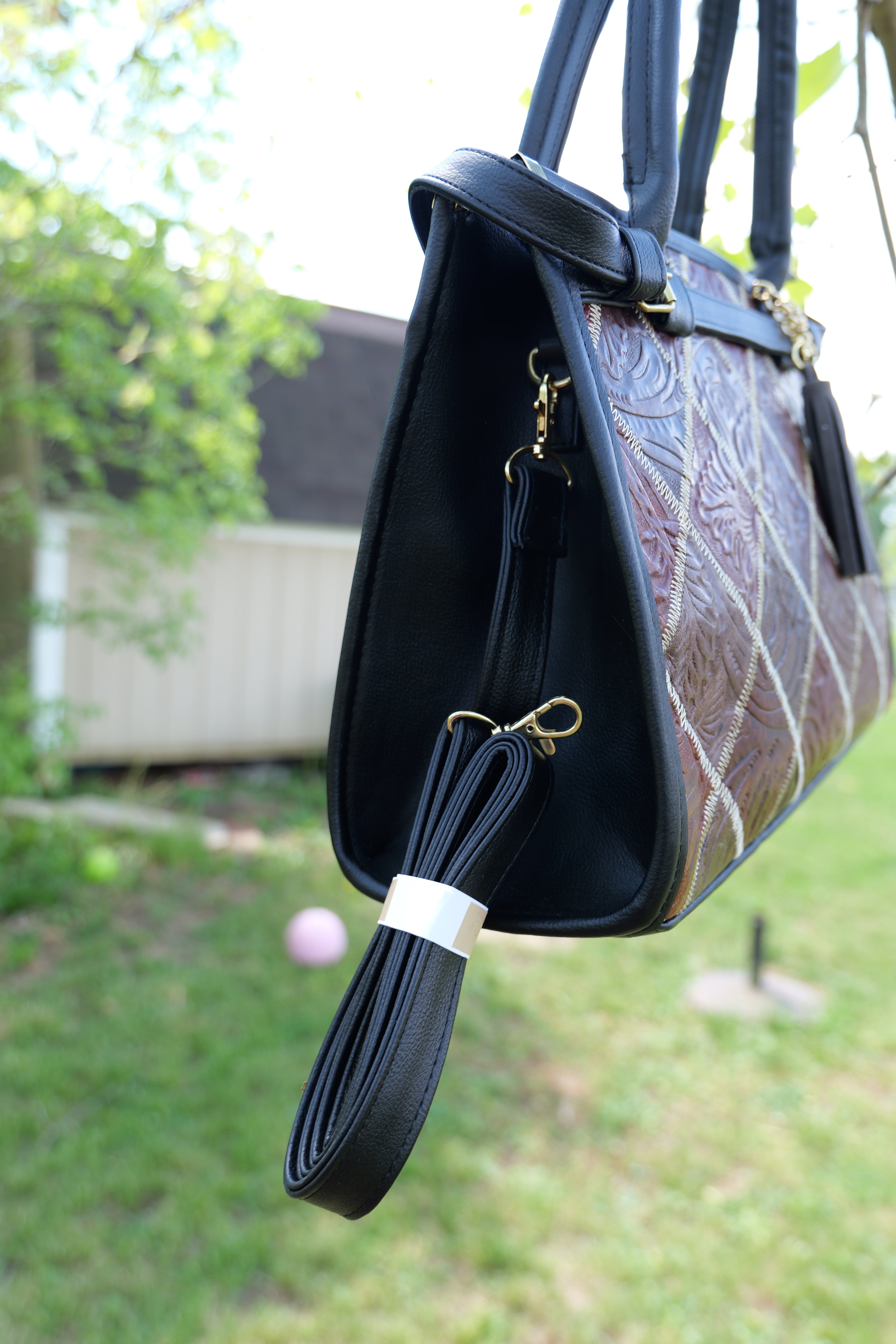 Handcrafted cowhide leather purse | handcrafted mosaic pattern leather