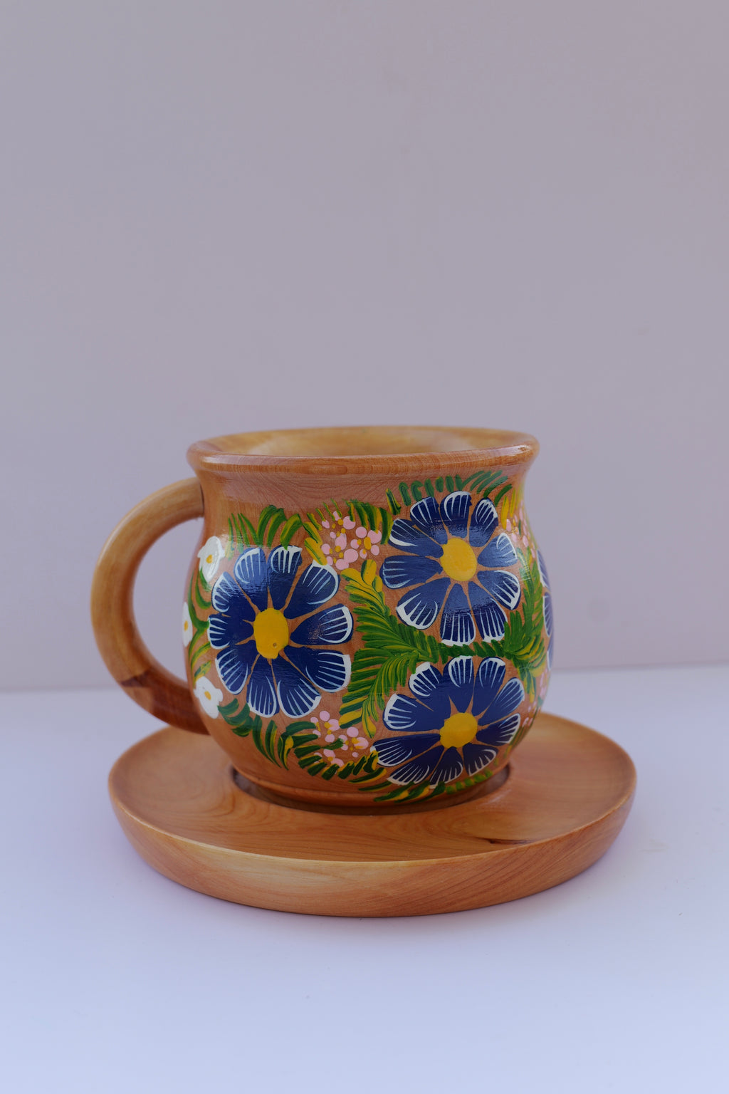 Tea cup with saucer | 4 blue flowers hand painted