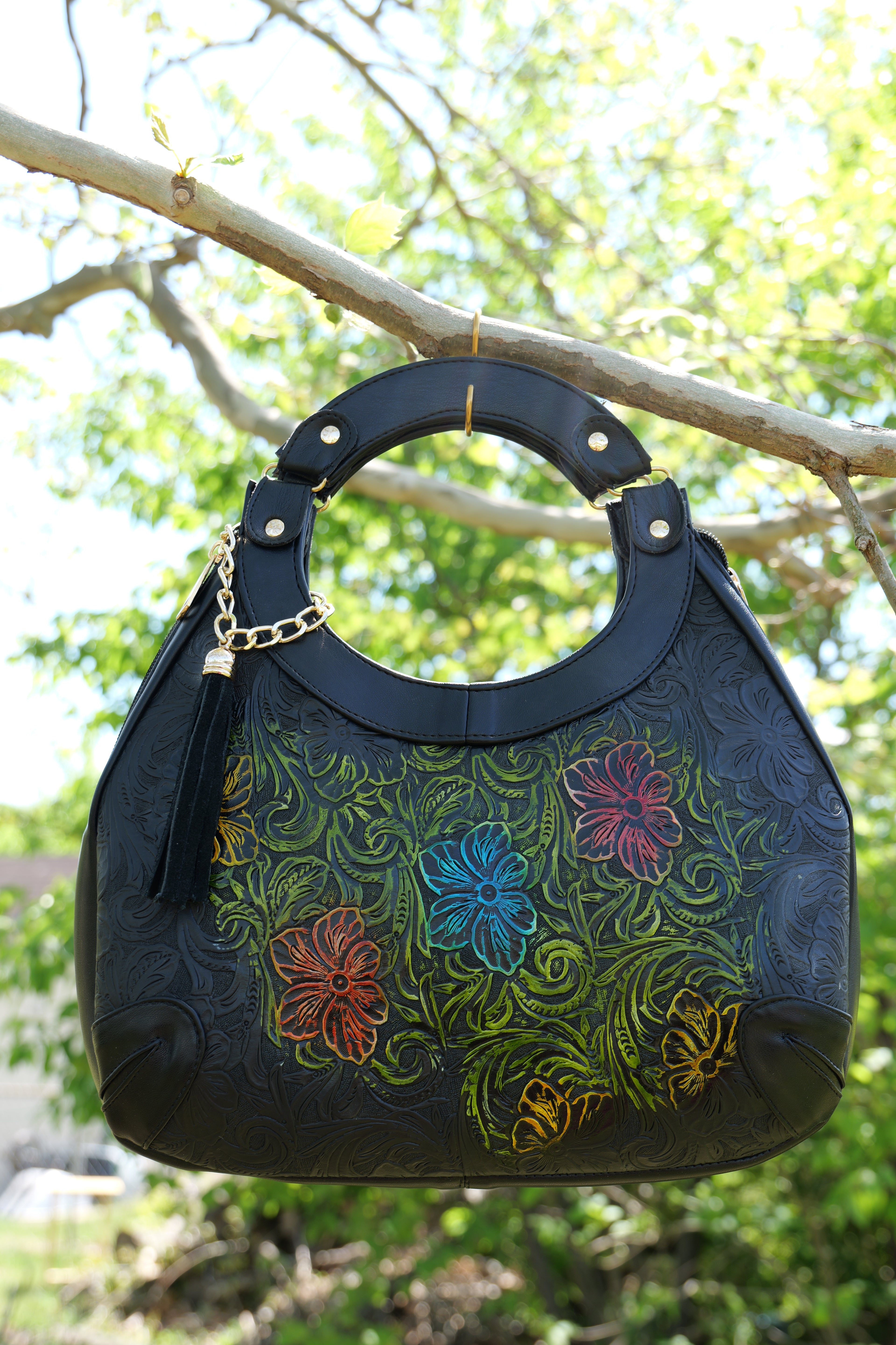 Handcrafted cowhide leather purse | hand embossed leather