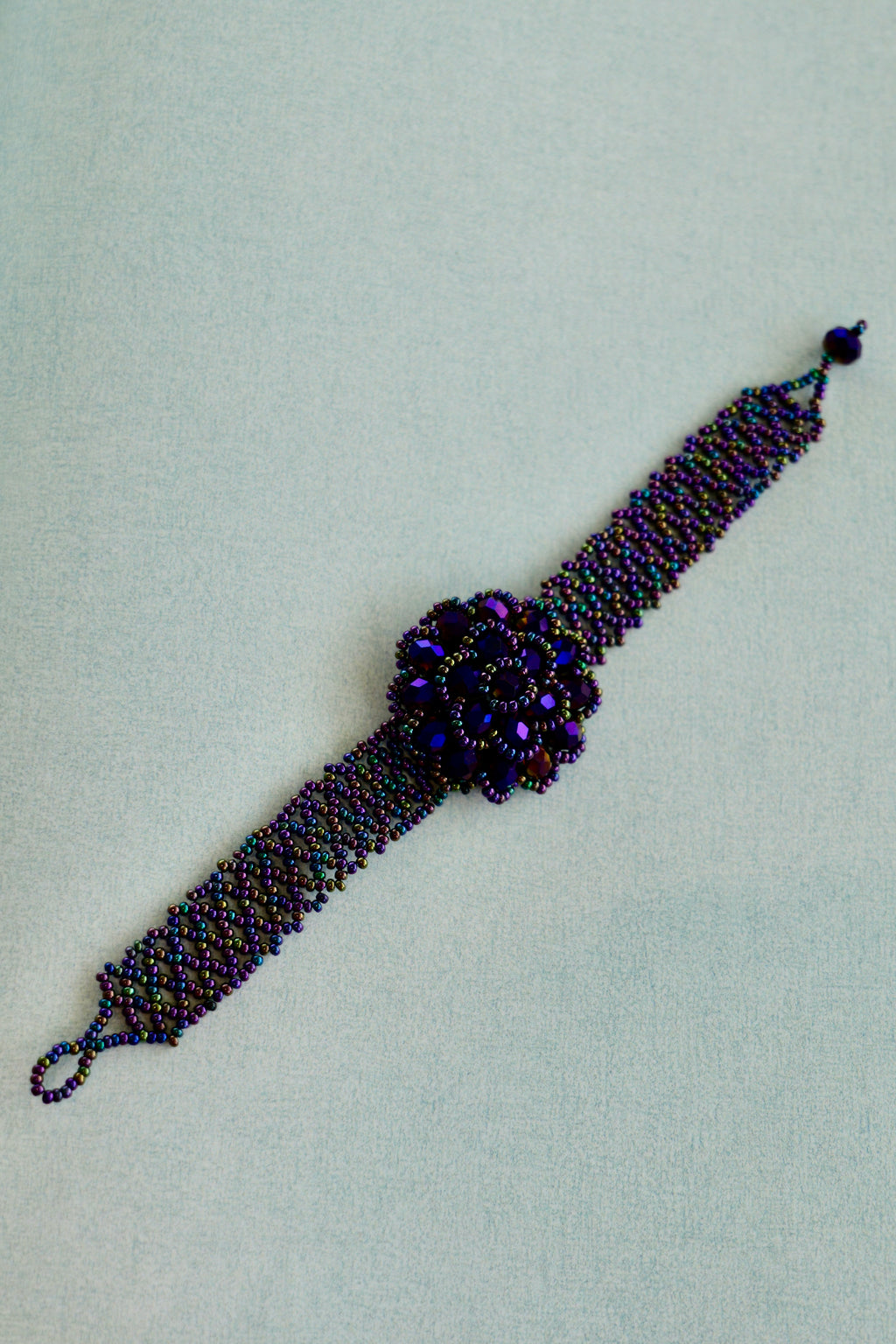Metallic Purple Floral Glass Seed Bead Bracelet