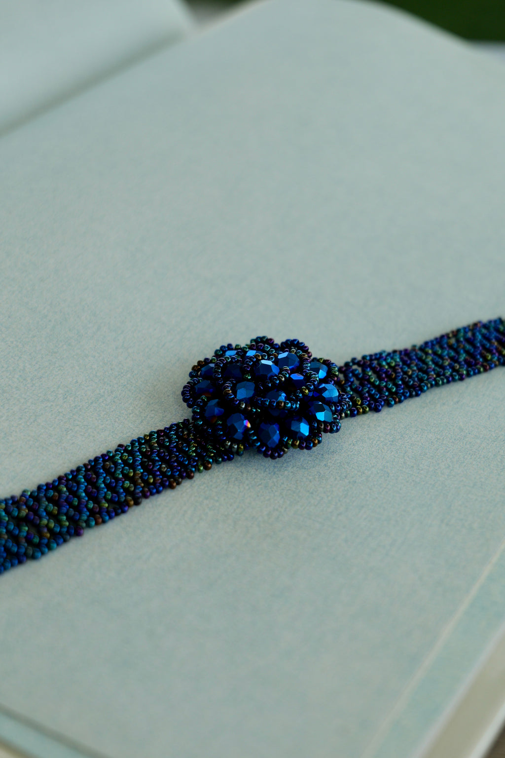 Metallic Blue Floral Glass Seed Bead Bracelet