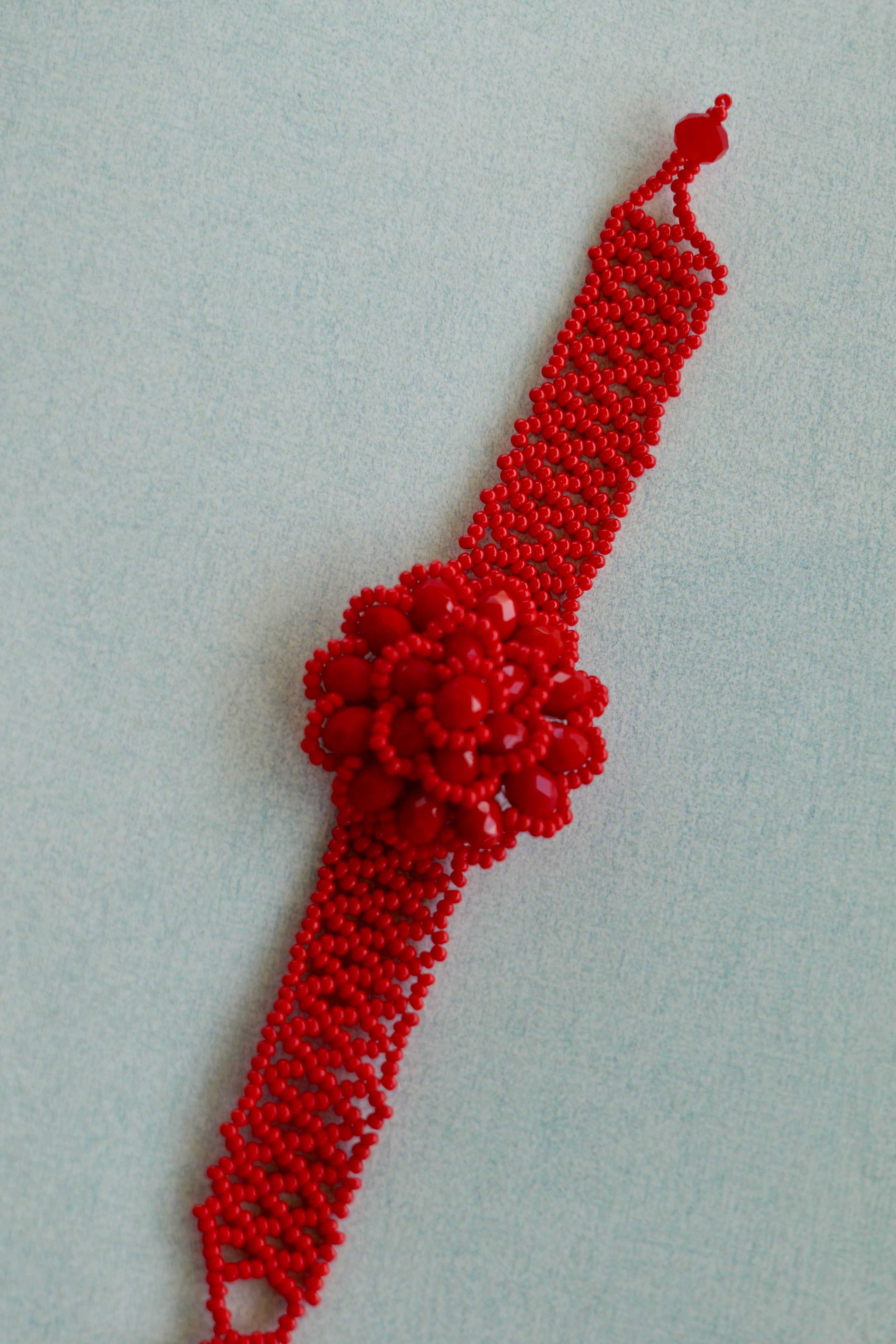 Red Floral Glass Seed Bead Bracelet